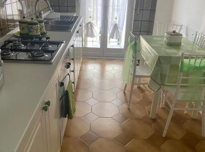 Epomeo Vincent House * Napoli